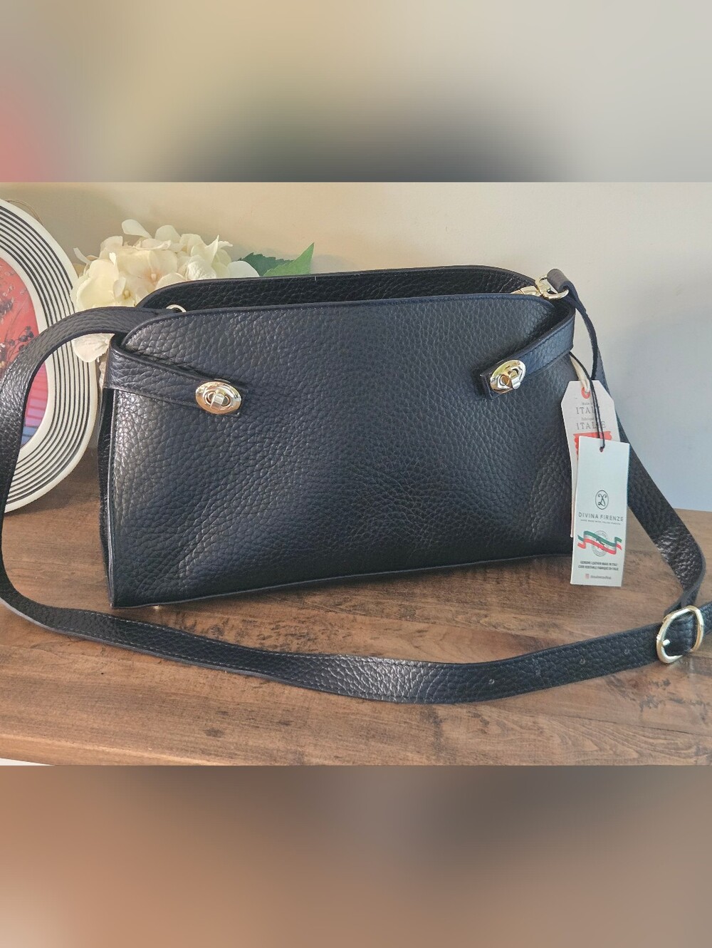 Divina Firenze Crossbody Bag
